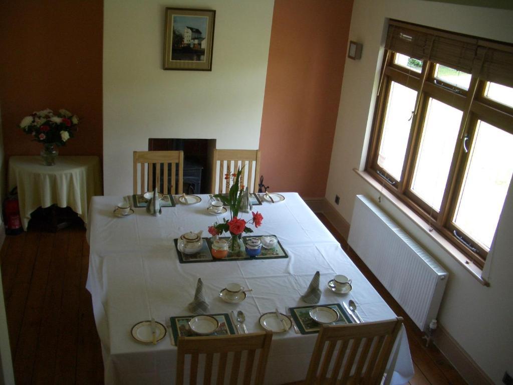 Homelea Bed And Breakfast Canterbury Esterno foto